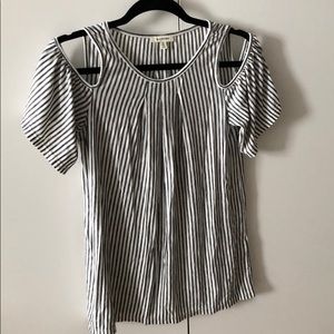 Max Studio pleated peep shoulder tank - size S